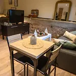 Apartamento Cosy 2 *